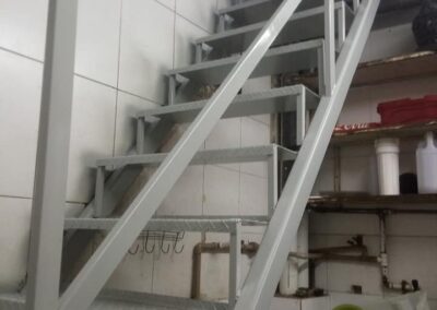 Fabricação de Escadas